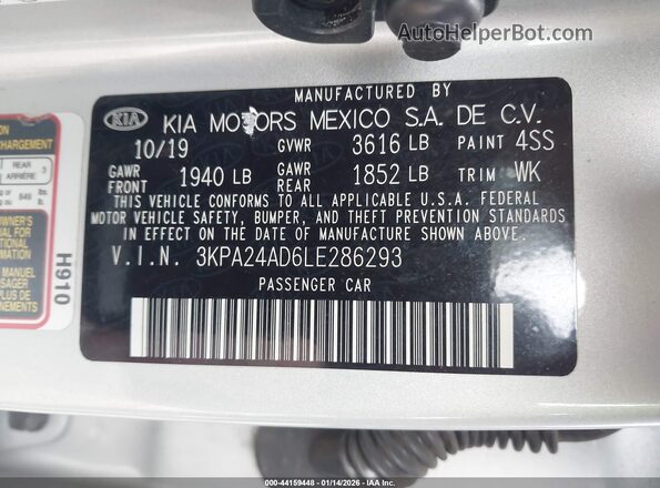 3KPA24AD6LE286293 2020 KIA RIO Серебряный Вид подкапотного пространства