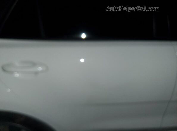 3KPA24AD7LE283564 2020 KIA RIO White Widok tylnych siedzeń