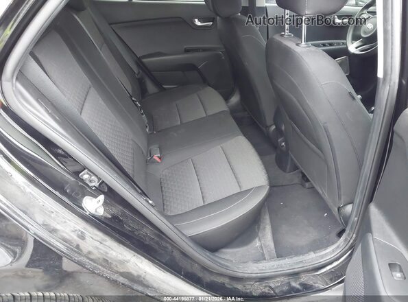 3KPA25AD0ME383948 2021 KIA RIO 5-DOOR Черный Вид наклейки с VIN-кодом