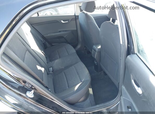 3KPA25AD1PE545980 2023 KIA RIO 5-DOOR Black Widok naklejki z numerem VIN