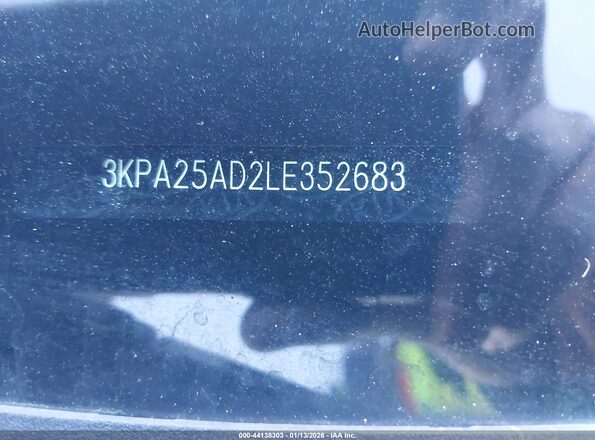 3KPA25AD2LE352683 2020 KIA RIO 5-DOOR Silver 