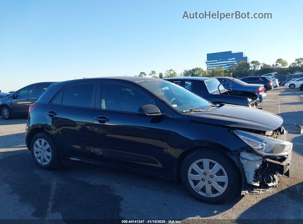 3KPA25AD2ME402354 2021 KIA RIO 5-DOOR Черный Панорамный вид салона 360°