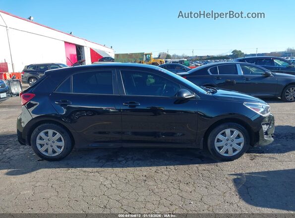 3KPA25AD2ME431286 2021 KIA RIO 5-DOOR Black Вид задньої частини салону