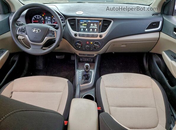 3KPC24A66ME141184 2021 HYUNDAI ACCENT Белый Вид панели приборов