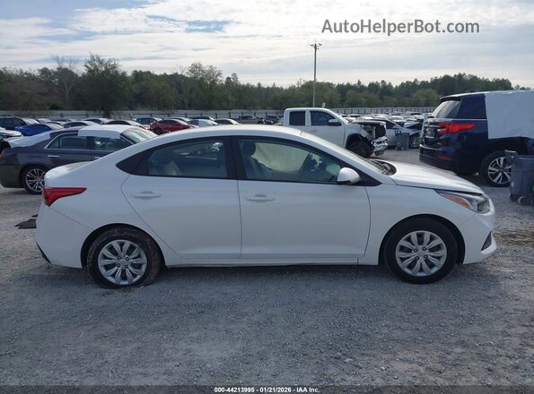 3KPC24A66NE183551 2022 HYUNDAI ACCENT Белый Вид задней части салона