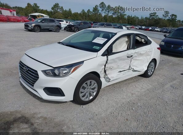 3KPC24A66NE183551 2022 HYUNDAI ACCENT Белый Передняя левая четверть