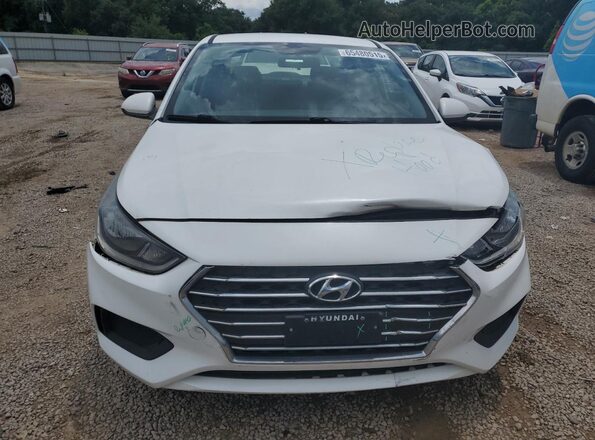 3KPC24A69LE108808 2020 HYUNDAI ACCENT Белый Вид спереди