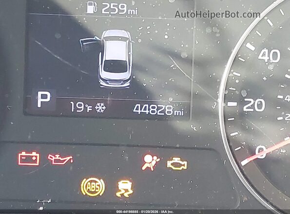 3KPF24AD4KE136090 2019 KIA FORTE Красный 