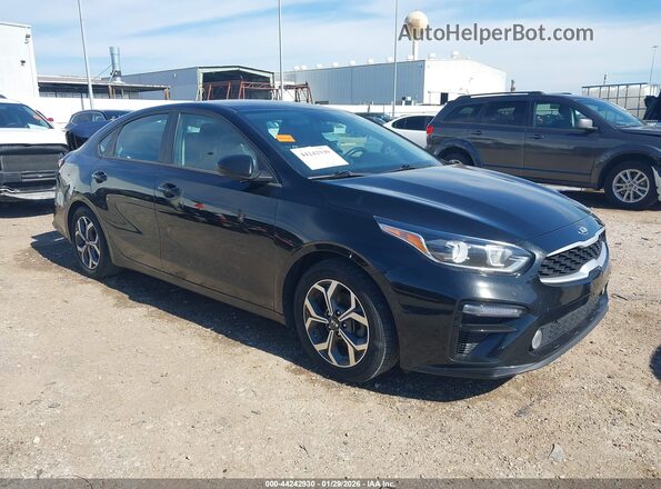3KPF24AD5LE243909 2020 KIA FORTE Черный Передняя правая четверть
