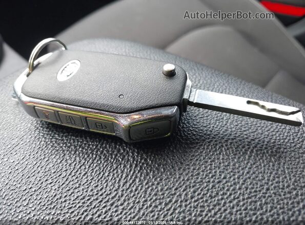 3KPF24AD9ME410130 2021 KIA FORTE Белый Вид панели приборов