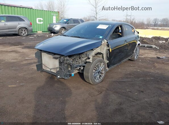 3KPF54AD2PE531223 2023 KIA FORTE Черный Передняя левая четверть