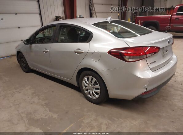 3KPFK4A71HE055471 2017 KIA FORTE Серебряный Задняя левая четверть