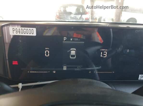 3KPFT4DE4SE076930 2025 KIA CADENZA Gray Widok zestawu wskaźników