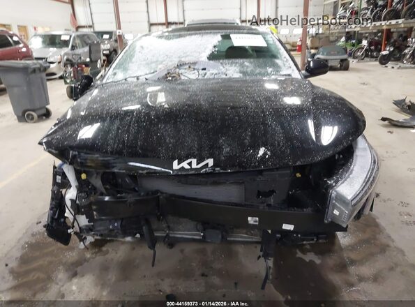 3KPFT4DEXSE017977 2025 KIA K4 Black Widok zestawu wskaźników