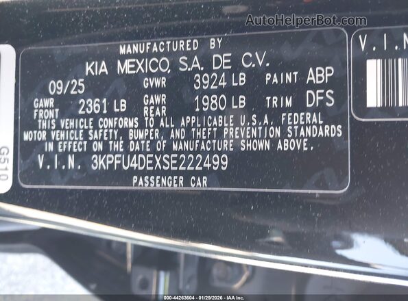 3KPFU4DEXSE222499 2025 KIA K4 Black Widok komory silnika