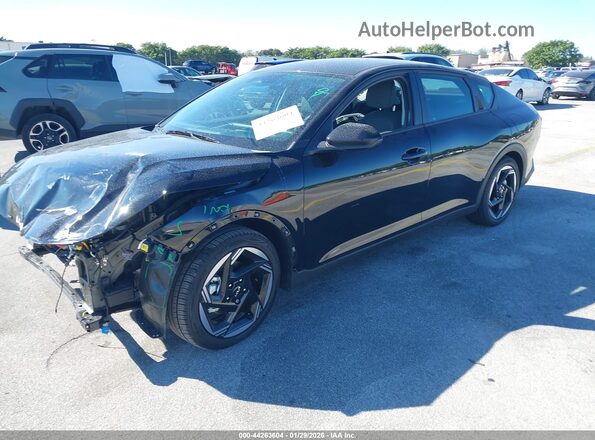 3KPFU4DEXSE222499 2025 KIA K4 Black Przód lewy