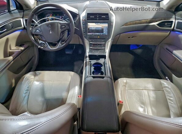 3LN6L2GKXGR619151 2016 LINCOLN MKZ Красный Вид панели приборов
