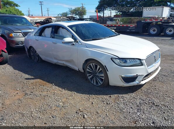 3LN6L5MU7HR630357 2017 LINCOLN MKZ HYBRID Белый Передняя правая четверть