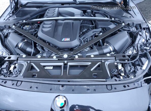 3MF13DM05R8E77875 2024 BMW M2 Черный Вид задней части салона