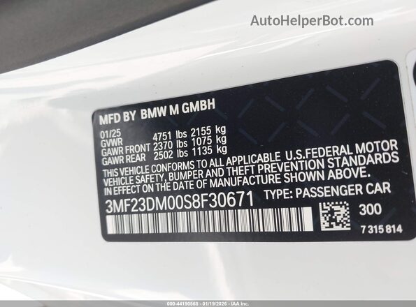 3MF23DM00S8F30671 2025 BMW M2 White Widok komory silnika