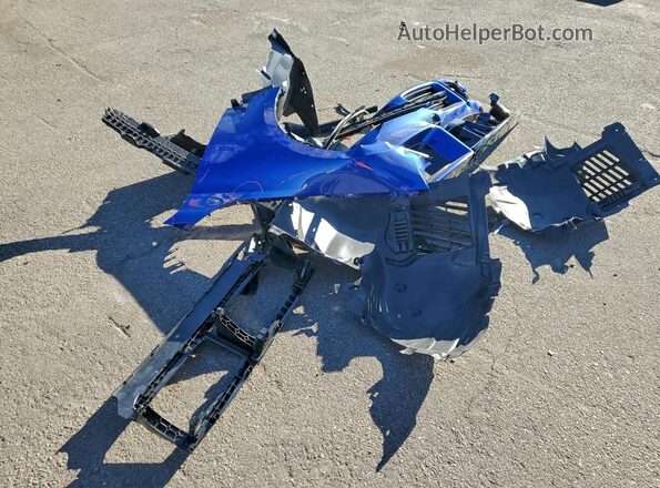 3MF23DM06S8F69961 2025 BMW M2 Blue Vista del compartimento del motor