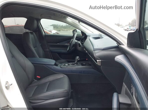 3MVDMACL9LM113401 2020 MAZDA CX-30 Белый Вид салона спереди