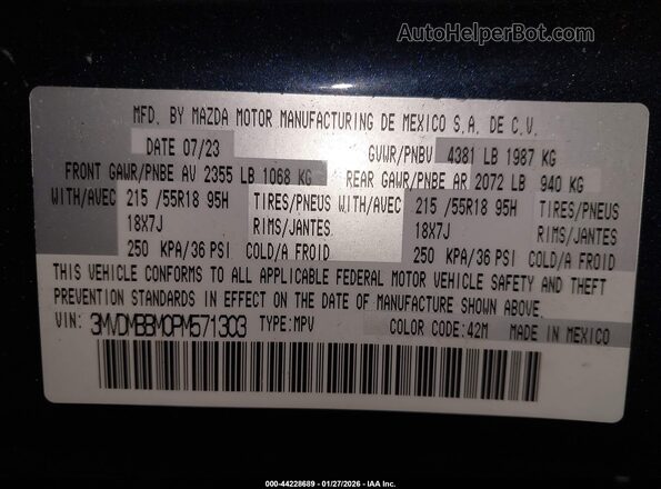 3MVDMBBM0PM571303 2023 MAZDA CX-30 Navy Widok komory silnika