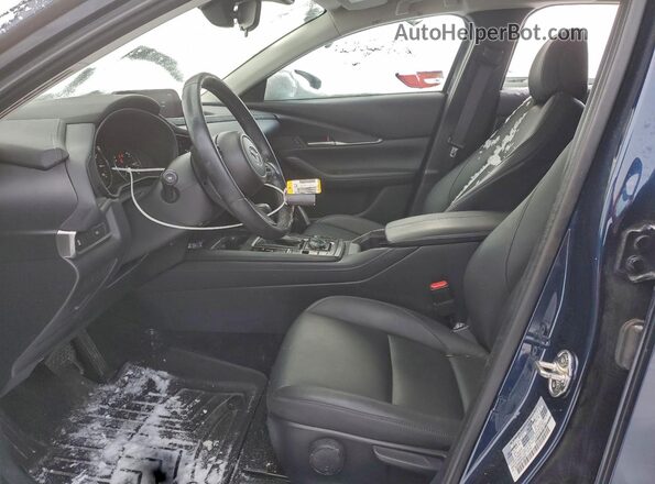 3MVDMBBM2PM524287 2023 MAZDA CX-30 Синий Вид салона спереди