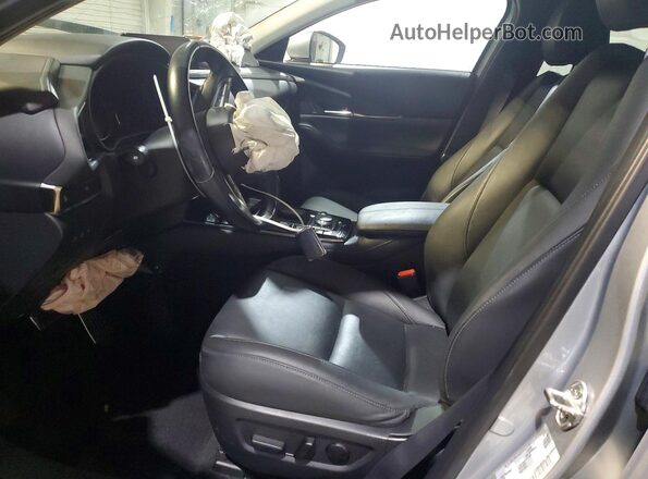 3MVDMBCL1MM250548 2021 MAZDA CX-30 Silver Front interior view