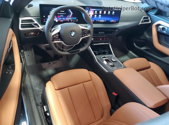 3MW33CM04S8F82299 2025 BMW OTHER Черный Вид панели приборов