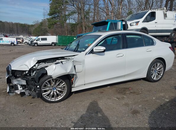 3MW39FF04R8E48545 2024 BMW OTHER Белый Вид задней части салона