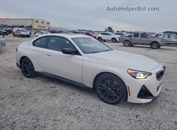 3MW43CM07R8E84172 2024 BMW M2 Белый Передняя правая четверть