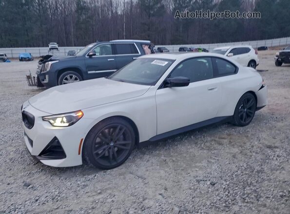 3MW43CM07R8E84172 2024 BMW M2 Белый Передняя левая четверть