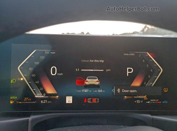 3MW43CM07R8E84172 2024 BMW M2 Белый Вид щитка приборов