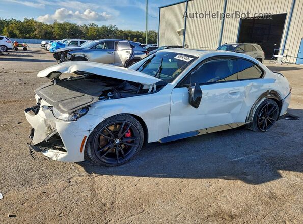 3MW43CM08P8D28347 2023 BMW M2 White Front left