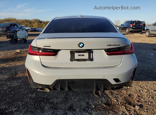 3MW49FF07R8E21103 2024 BMW M3 Серый Вид сзади