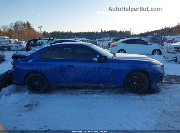 3MW53CM08N8C35796 2022 BMW M2 Синий Вид задней части салона