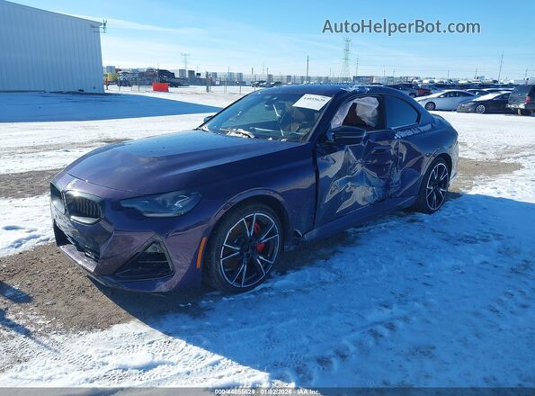 3MW53CM08T8F92716 2026 BMW M2 Фиолетовый Передняя левая четверть