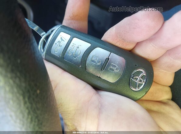 3MYDLBYV5HY148913 2017 TOYOTA YARIS IA Gray Dashboard view