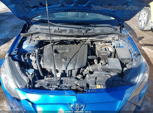 3MYDLBYV5HY171530 2017 TOYOTA YARIS IA Синий Вид сзади