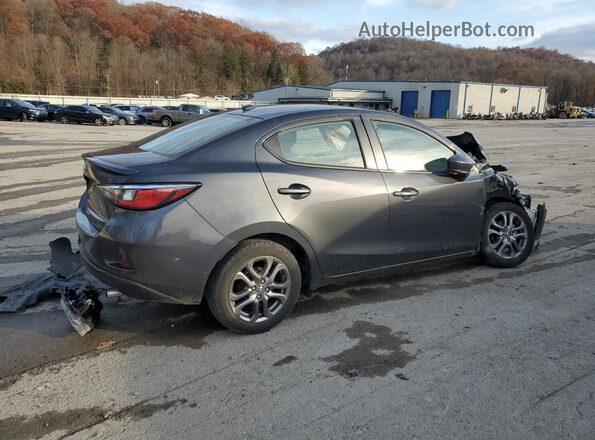 3MYDLBYV5KY516420 2019 TOYOTA YARIS Серый Задняя правая четверть