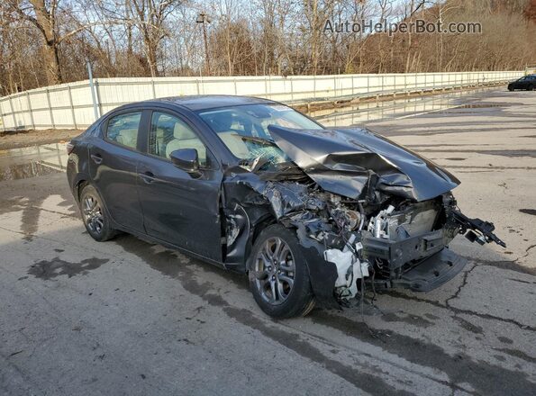 3MYDLBYV5KY516420 2019 TOYOTA YARIS Серый Передняя правая четверть