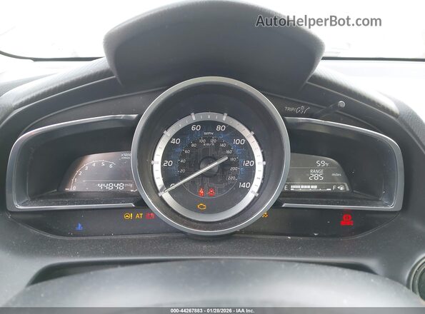 3MYDLBYV6HY182729 2017 TOYOTA YARIS IA Белый Вид задних сидений