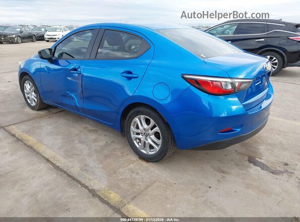 3MYDLBYV8JY320387 2018 TOYOTA YARIS IA Blue Tył lewy