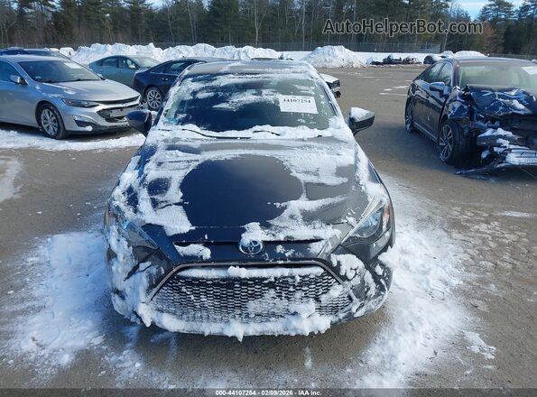 3MYDLBYV8KY522874 2019 TOYOTA YARIS Серый Вид щитка приборов