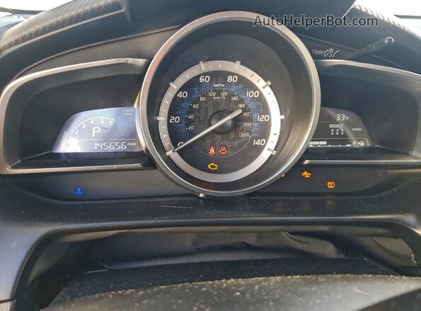 3MYDLBYV9JY326375 2018 TOYOTA YARIS Серый Вид щитка приборов