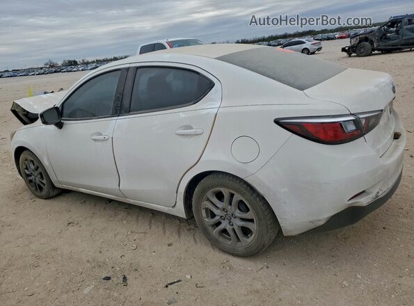 3MYDLBYVXHY165027 2017 TOYOTA YARIS Белый Задняя левая четверть