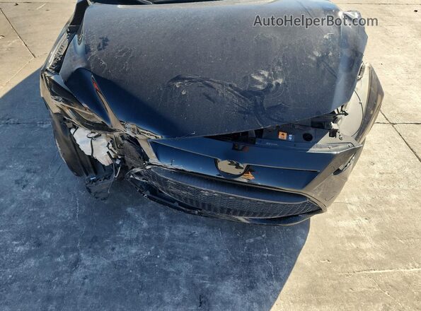 3MYDLBYVXLY711446 2020 TOYOTA YARIS Черный Вид задней части салона