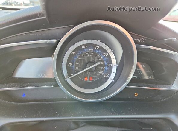 3MYDLBZV9GY126121 2016 TOYOTA SCION Серебряный Вид щитка приборов