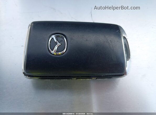3MZBPAAL0KM105461 2019 MAZDA 3 Белый Вид панели приборов